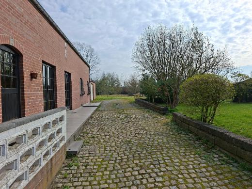 Tweede alternatieve foto van het pand