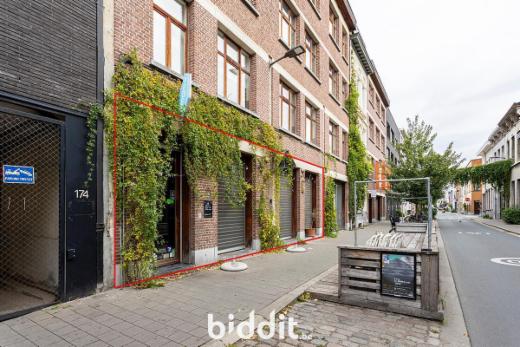 Eerste alternatieve foto van het pand