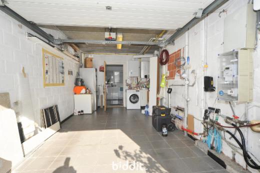 Eerste alternatieve foto van het pand