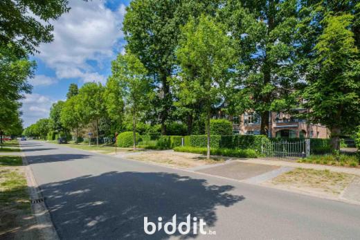 Eerste alternatieve foto van het pand