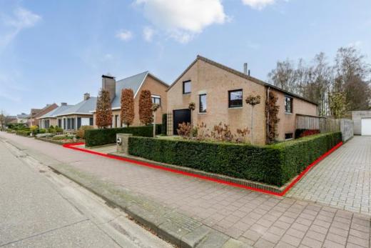 Eerste alternatieve foto van het pand