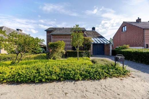 Eerste alternatieve foto van het pand