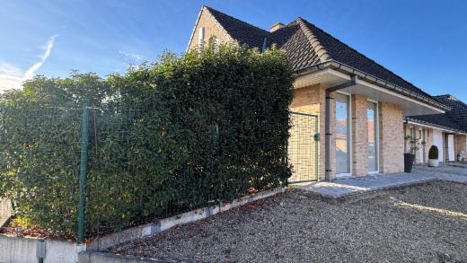 Eerste alternatieve foto van het pand