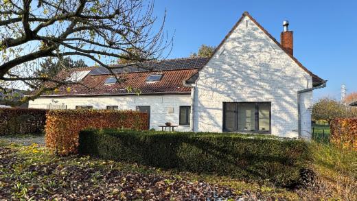 Eerste alternatieve foto van het pand