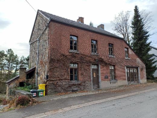 Eerste alternatieve foto van het pand