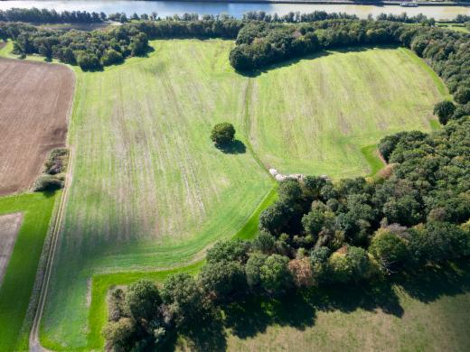 Eerste alternatieve foto van het pand