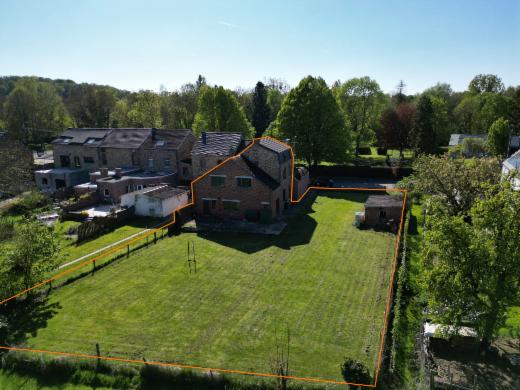 Eerste alternatieve foto van het pand