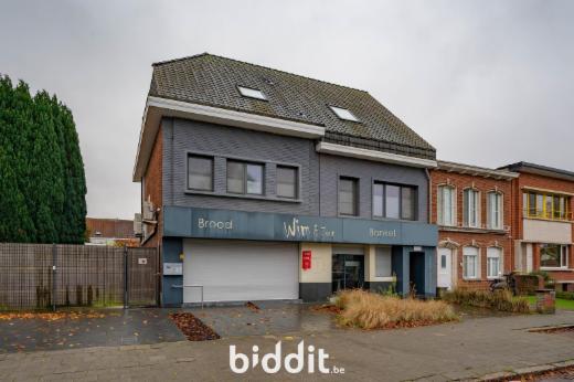 Eerste alternatieve foto van het pand