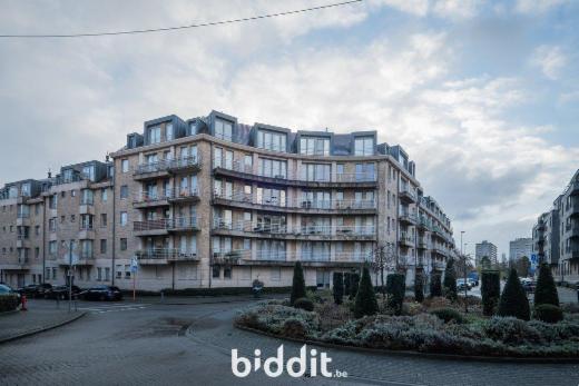 Eerste alternatieve foto van het pand
