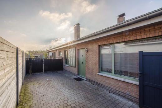 Eerste alternatieve foto van het pand