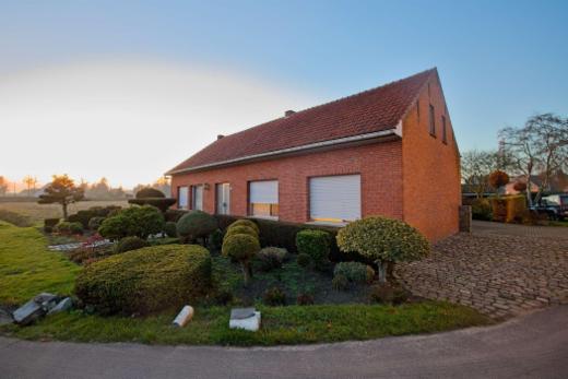 Eerste alternatieve foto van het pand