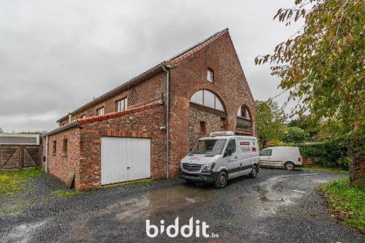 Eerste alternatieve foto van het pand