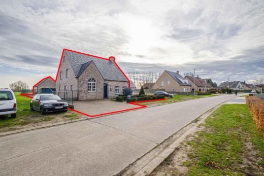 Eerste alternatieve foto van het pand