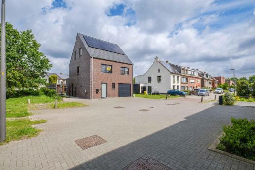 Eerste alternatieve foto van het pand