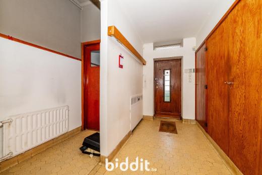 Eerste alternatieve foto van het pand