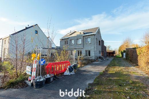 Eerste alternatieve foto van het pand