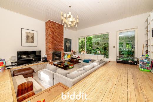 Eerste alternatieve foto van het pand