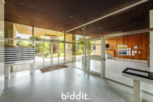 Eerste alternatieve foto van het pand