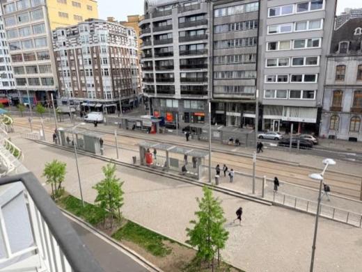 Eerste alternatieve foto van het pand