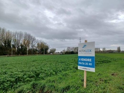 Eerste alternatieve foto van het pand