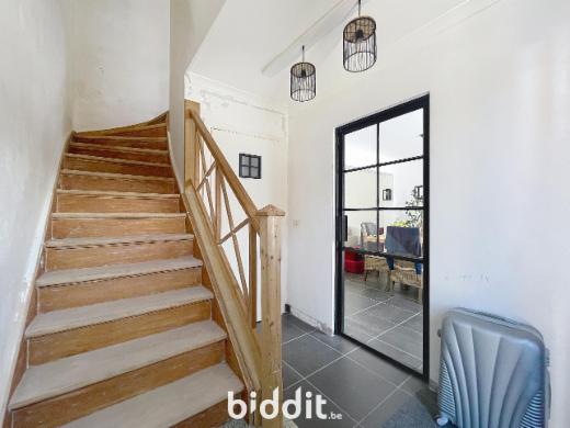 Eerste alternatieve foto van het pand