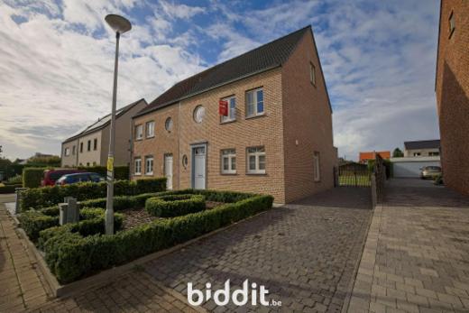 Eerste alternatieve foto van het pand