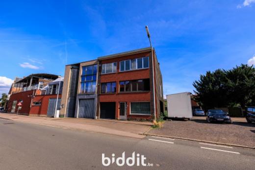 Eerste alternatieve foto van het pand