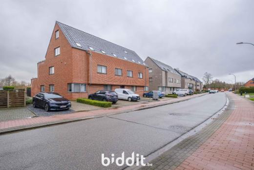 Eerste alternatieve foto van het pand