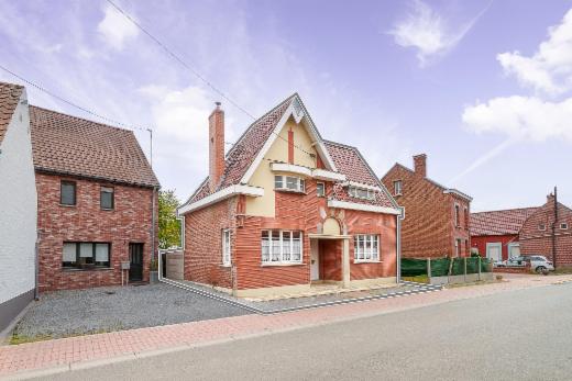 Eerste alternatieve foto van het pand