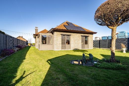 Eerste alternatieve foto van het pand