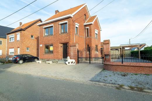 Tweede alternatieve foto van het pand