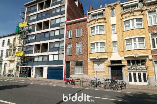 Eerste alternatieve foto van het pand