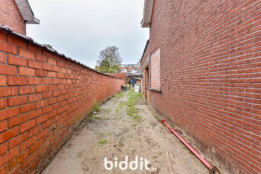 Eerste alternatieve foto van het pand