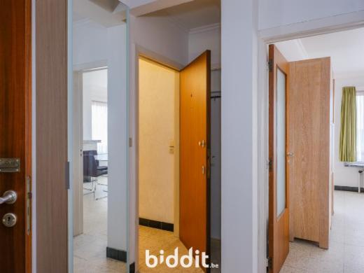 Eerste alternatieve foto van het pand