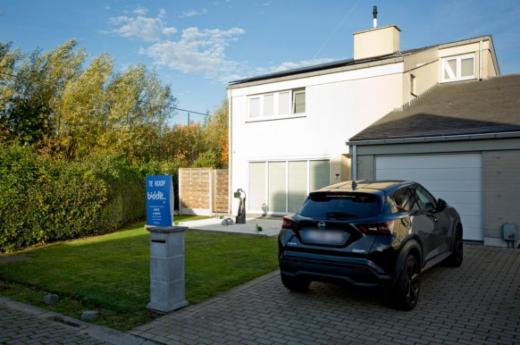 Eerste alternatieve foto van het pand