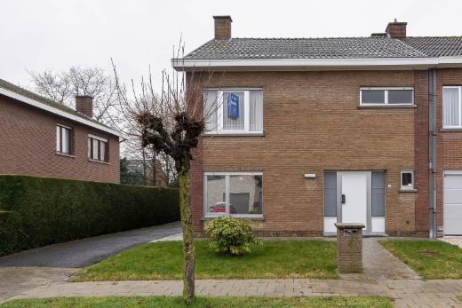 Eerste alternatieve foto van het pand