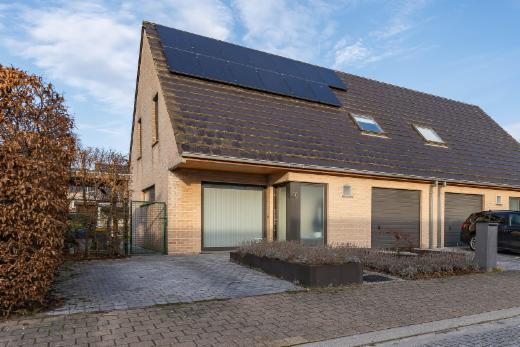 Eerste alternatieve foto van het pand