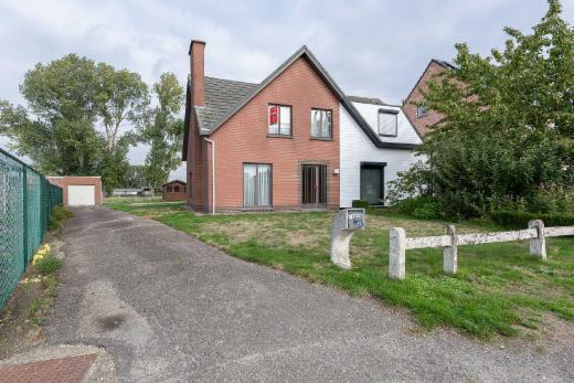 Eerste alternatieve foto van het pand