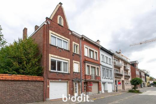 Eerste alternatieve foto van het pand