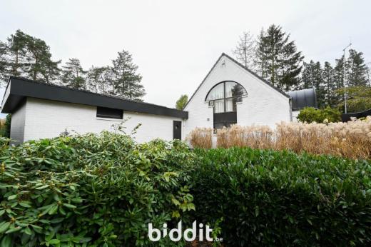 Eerste alternatieve foto van het pand