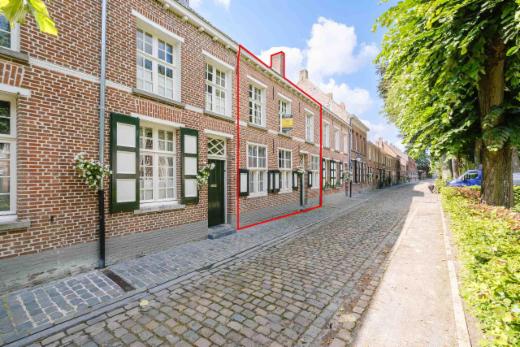 Tweede alternatieve foto van het pand