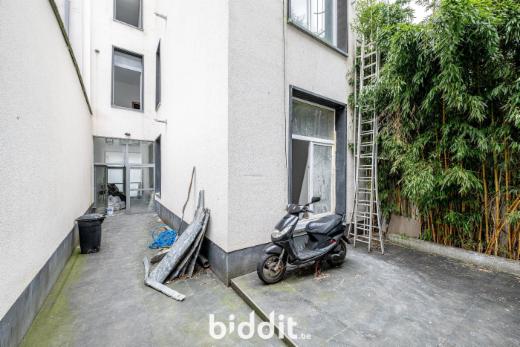 Eerste alternatieve foto van het pand