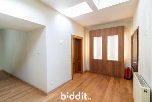 Eerste alternatieve foto van het pand