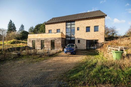 Eerste alternatieve foto van het pand