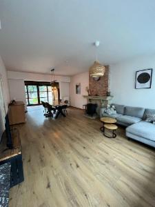 Tweede alternatieve foto van het pand