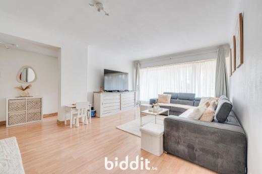 Eerste alternatieve foto van het pand