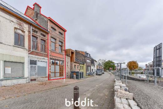 Eerste alternatieve foto van het pand