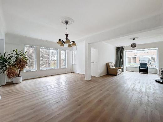 Tweede alternatieve foto van het pand