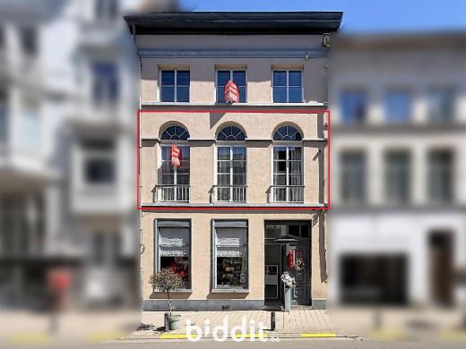 Eerste alternatieve foto van het pand