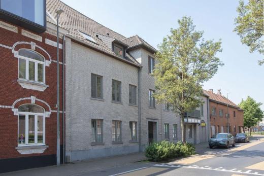 Eerste alternatieve foto van het pand